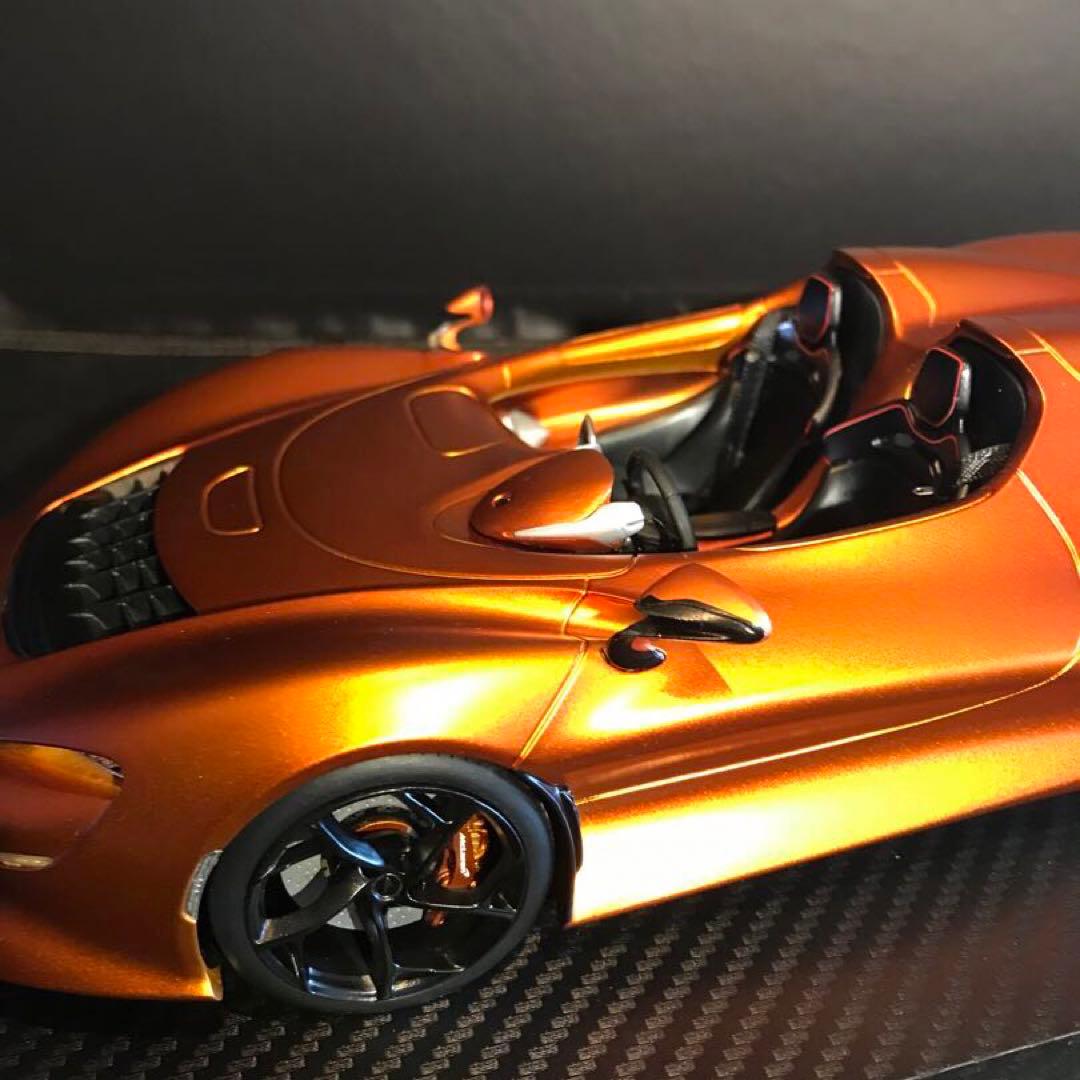 ミニカー マクラーレン エルバ　1/18