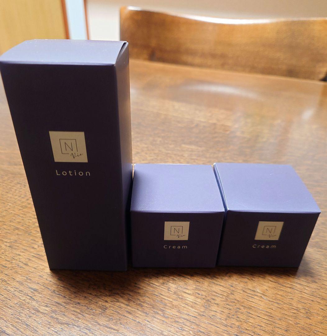 Ｎ オーガニック Vie モイストリッチ ローション＆ バリアクリーム２点
