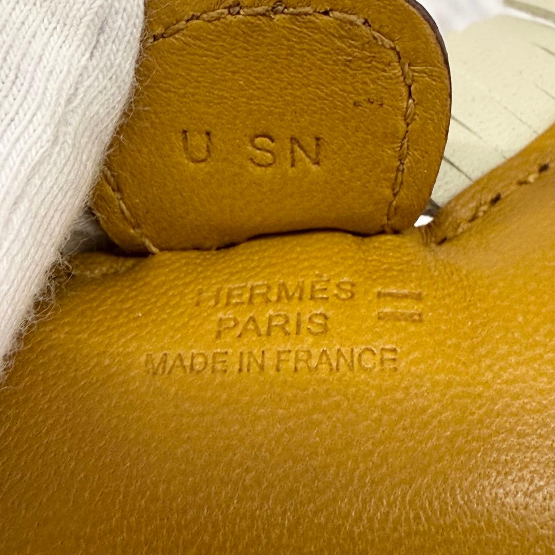 【年末セール】31日まで 美品 エルメス ロデオ タッチ PM セサミU刻印