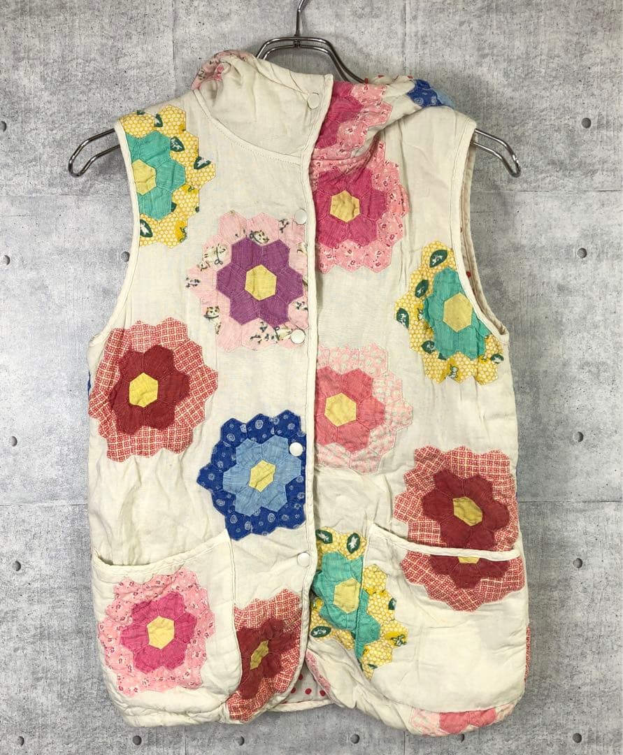ハンドメイド オールド コテージコア 古着 花柄 パッチワーク フード付ベスト