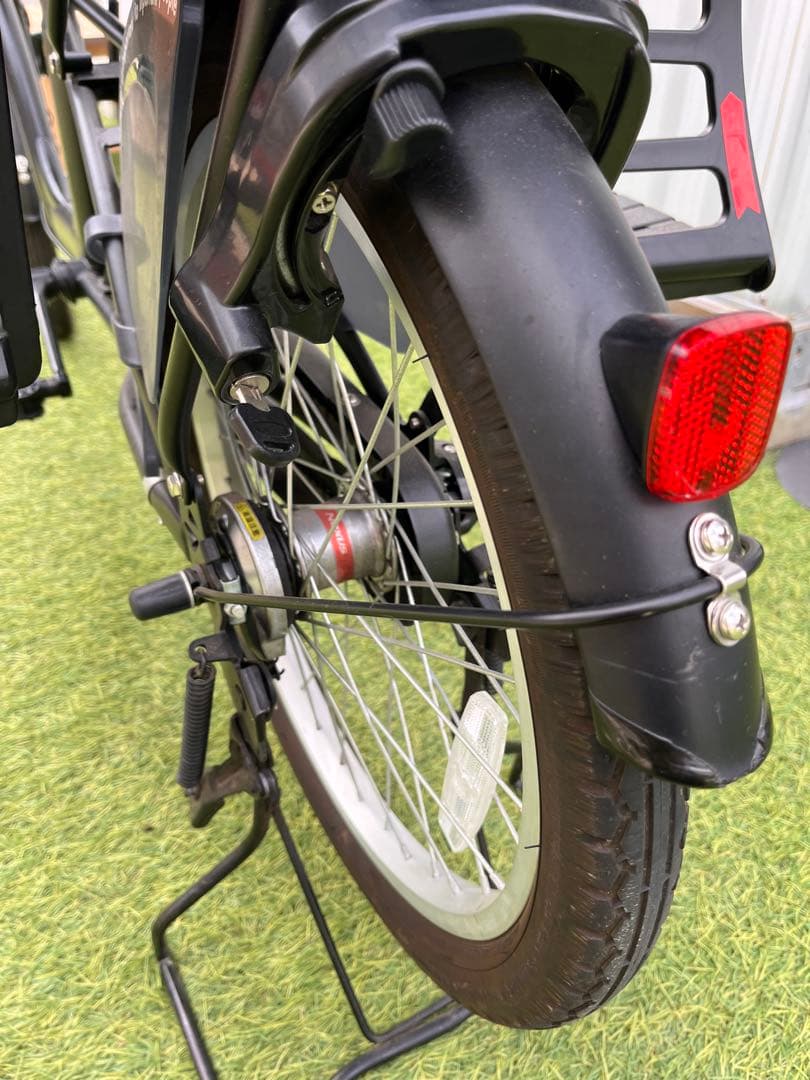 <コメント必須> チャイルドシート付きシティサイクル ブラック　3人乗り　非電動