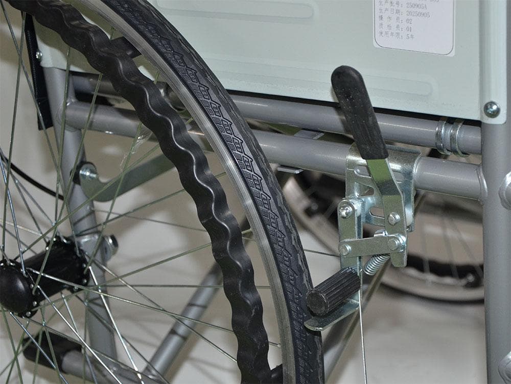 軽量 コンパクト 自走介助 車いす 折りたたみ 介助式車椅子 簡易トイレ夜間頻尿