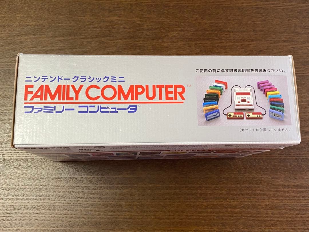 Nintendo ニンテンドークラシックミニ ファミリーコンピュータ 美品