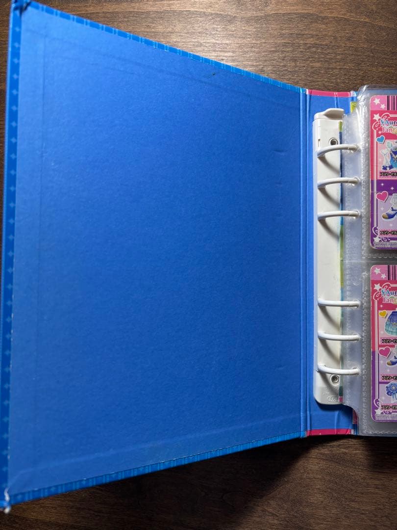 アイカツ　カード　まとめ売り　150枚以上　バインダー　学生証付き