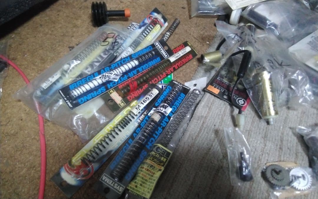 マルイ電動ガン　カスタム用部品セット　総額６万円分以上　システマ、マルイ、ヨコモ