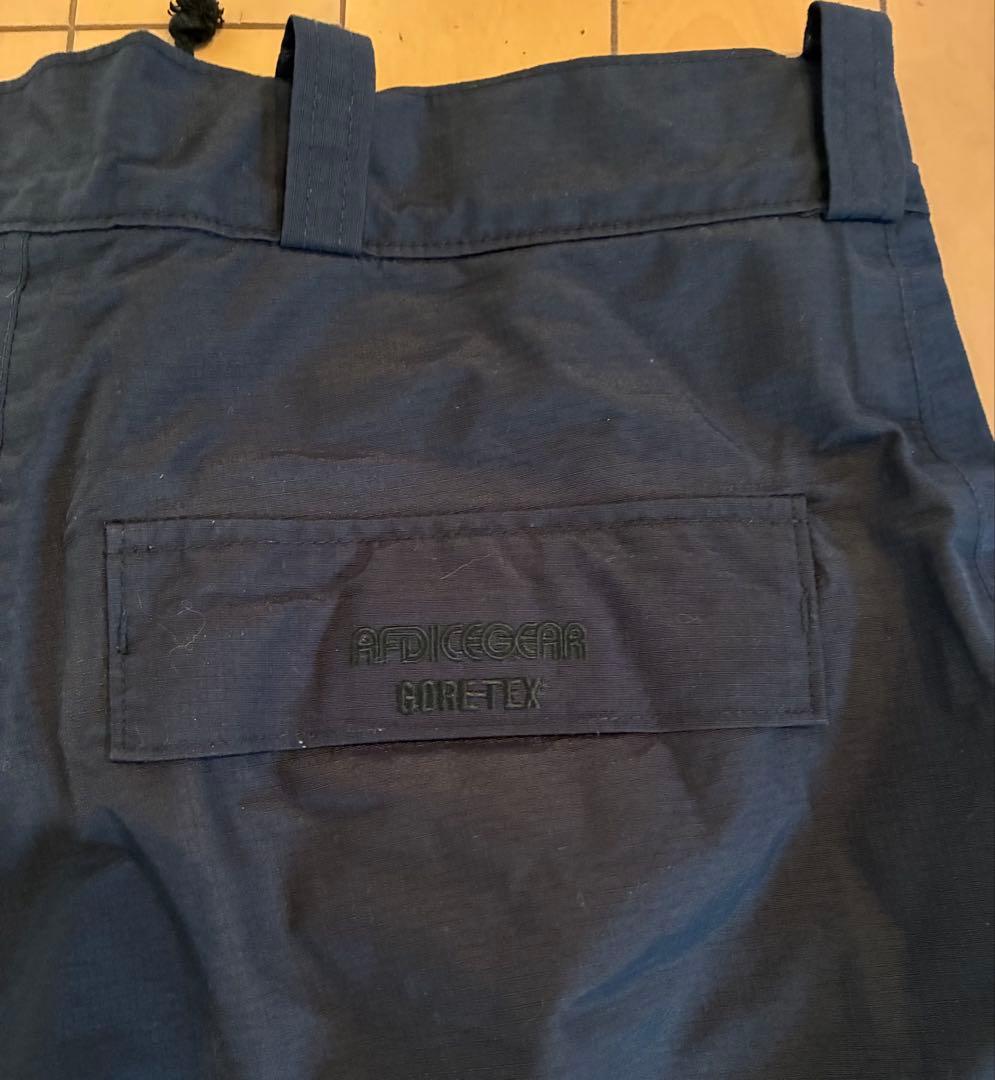 Revell 　AFDICEGEAR スノボウェア上下　GORE-TEX