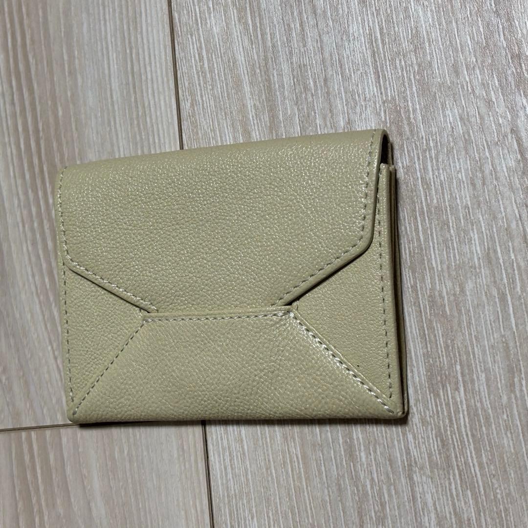 名刺入れ 土屋鞄 カードケース　本革　アイボリー