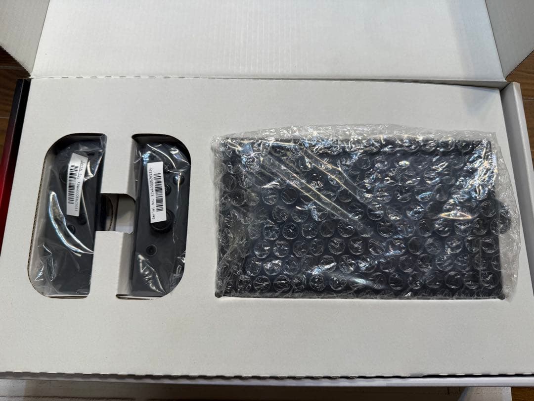 Sたろ3ヶ月使用】Nintendo Switch 本体 グレー