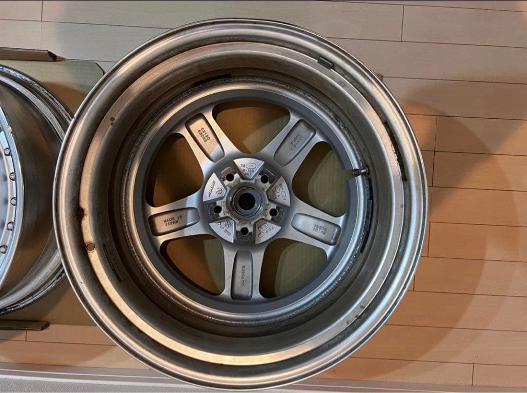 4本　AME シャレンVFX 20インチ シルバー 5スポーク　深リム