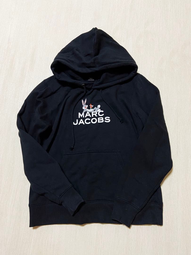 専用 MARC JACOBS パーカー　ルーニー・テューンズ　黒