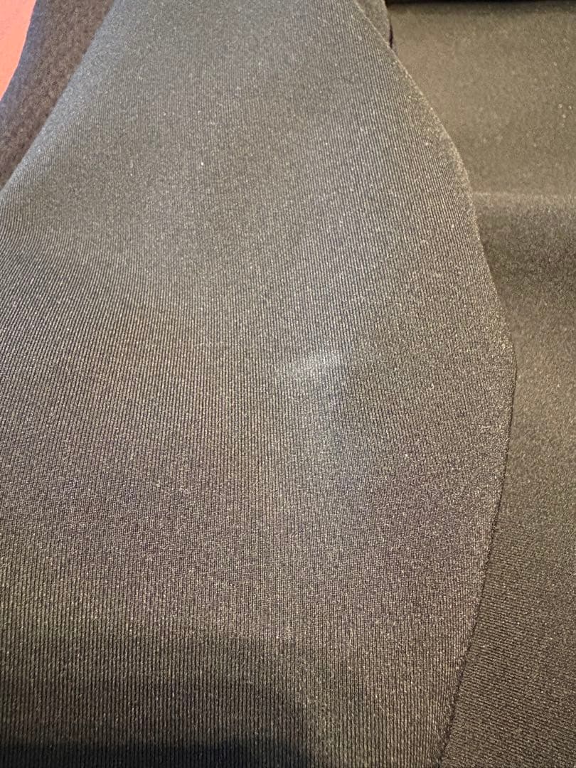 ☆新品未使用☆ RIP CURL フロントジップ長袖タッパー　レディース