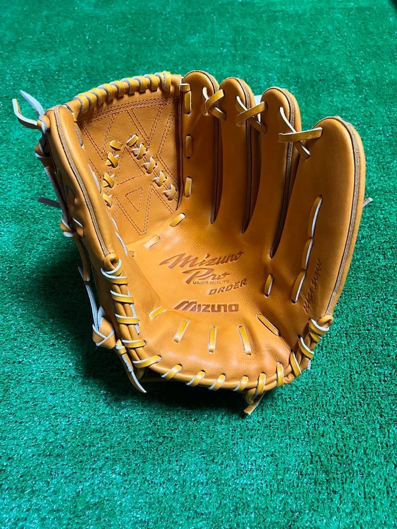 ミズノプロ オーダー 斎藤佑樹さん 復刻版グラブ