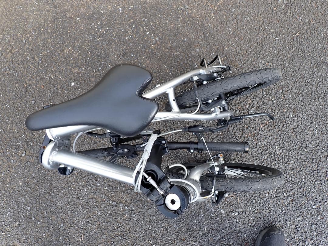 RENAULT PLATINUM LIGHT8 シルバー