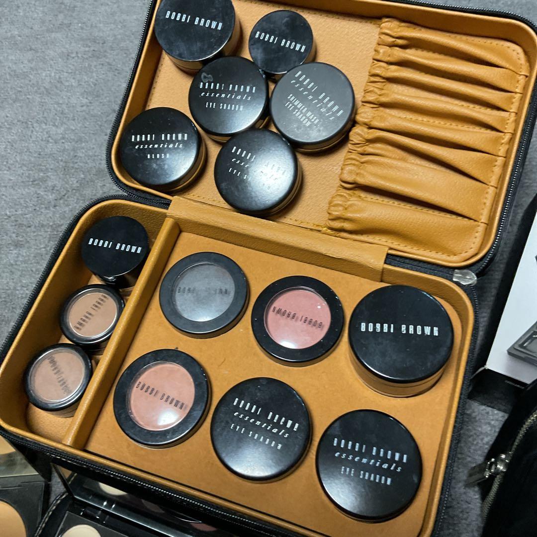 値下/BOBBI BROWN コスメセット　32点
