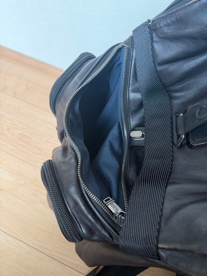 M*e様 【中古】TUMI Alpha Bravo ロンドン オールレザー バッ