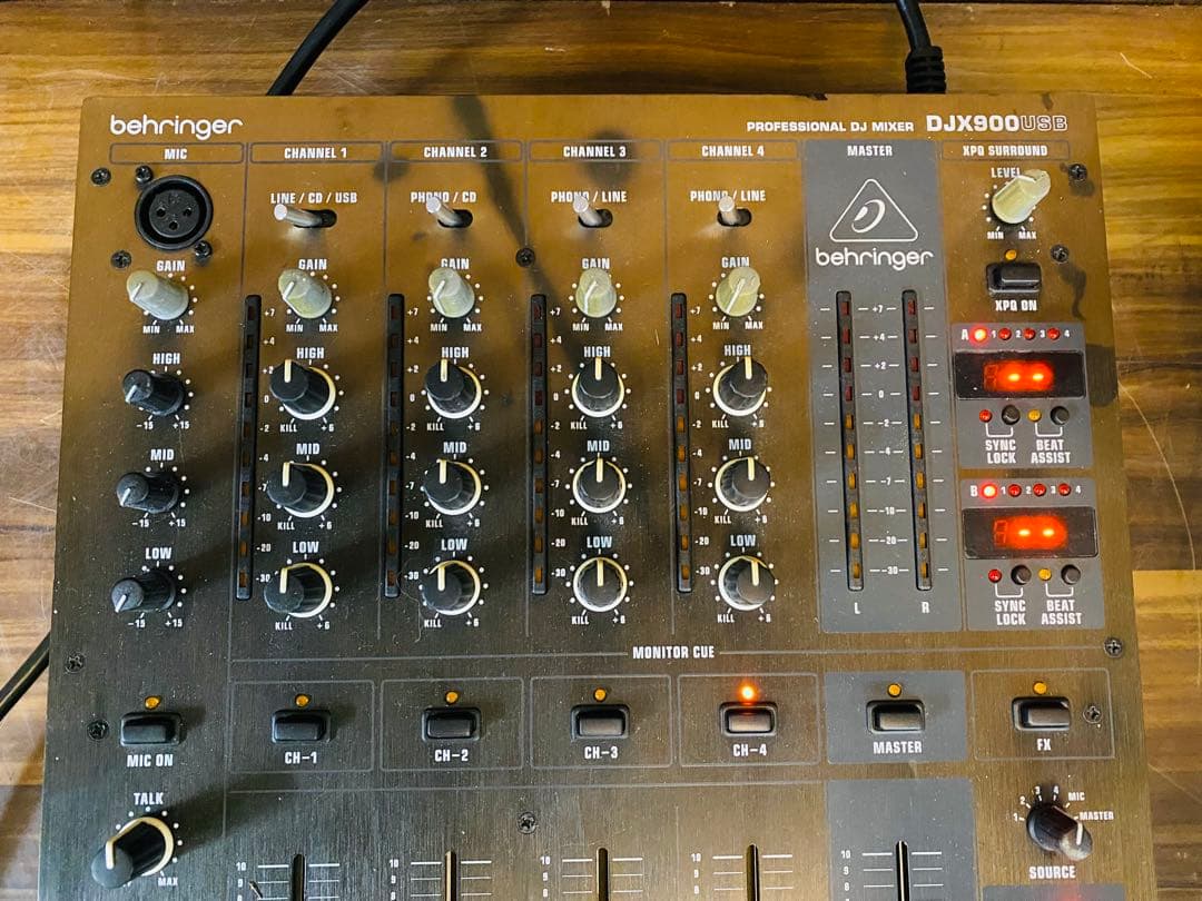 Q3080 BEHRINGER DJ MIXER DJX900USB ミキサー