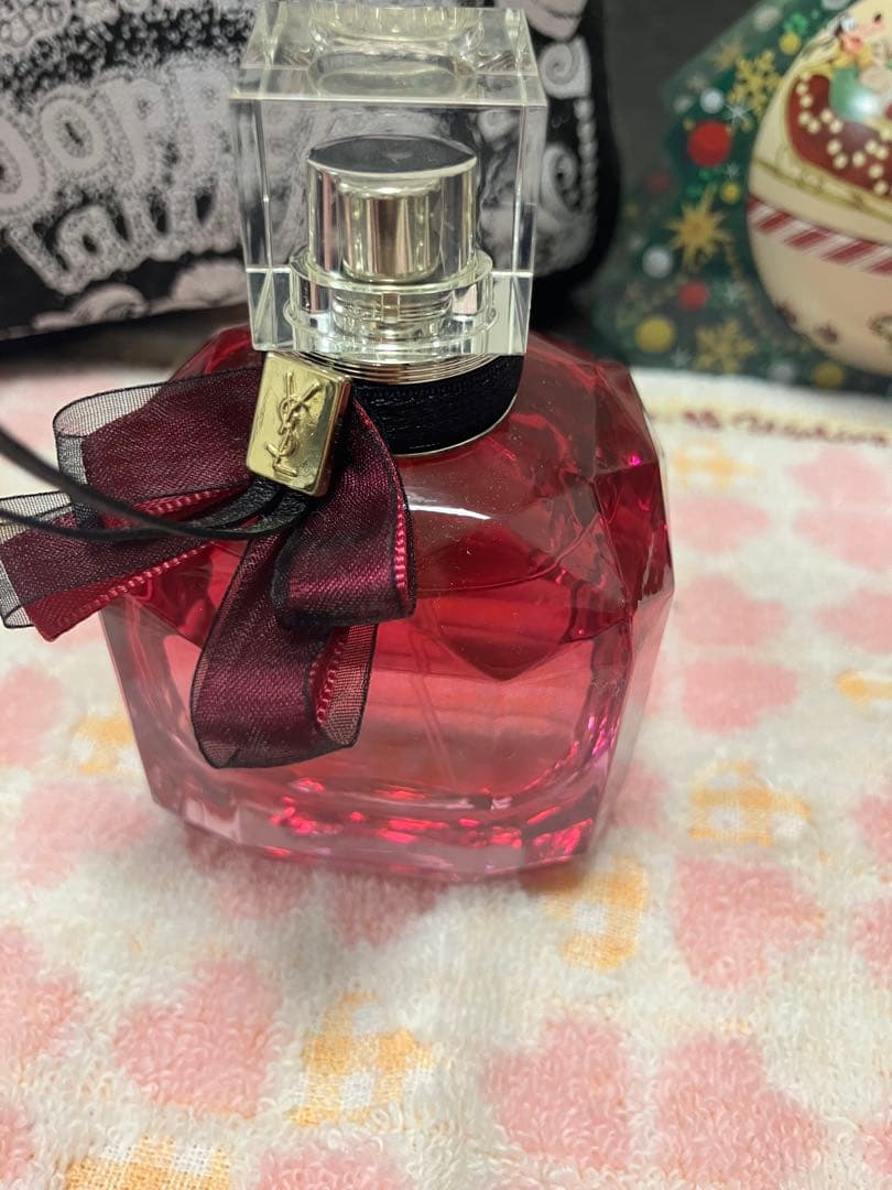 イヴ・サンローラン　モンパリ　アンタンス50ml