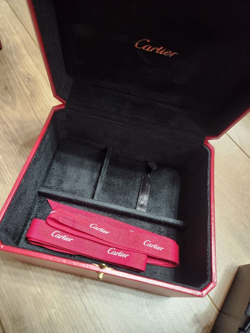 [再値下げ]カルティエ　時計　ケース　クリーニングセット　紙袋