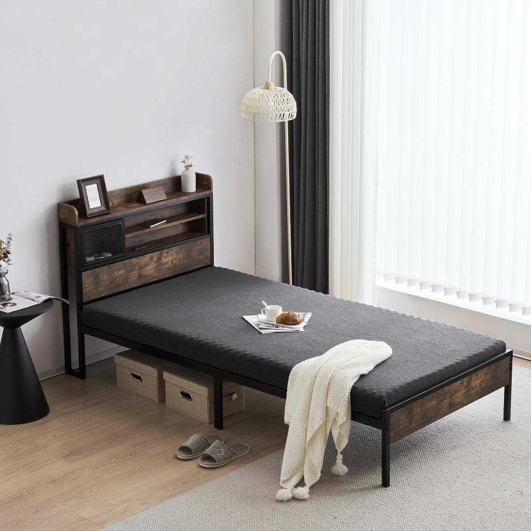 【限定価格ｘ送料無料】超人気！ベッドフレーム（S） パイプベッド コンセント付き