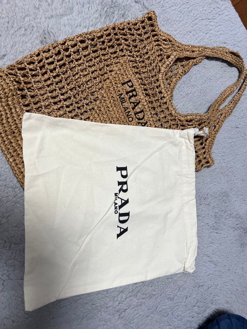 PRADA かご編みエコバッグ 収納袋付き