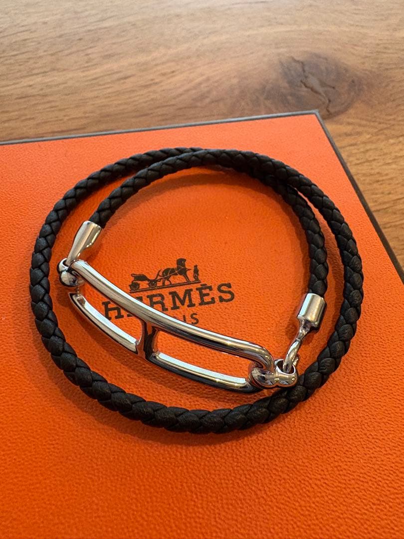 HERMES ルリ　 ブラックレザーバングル　サイズT2