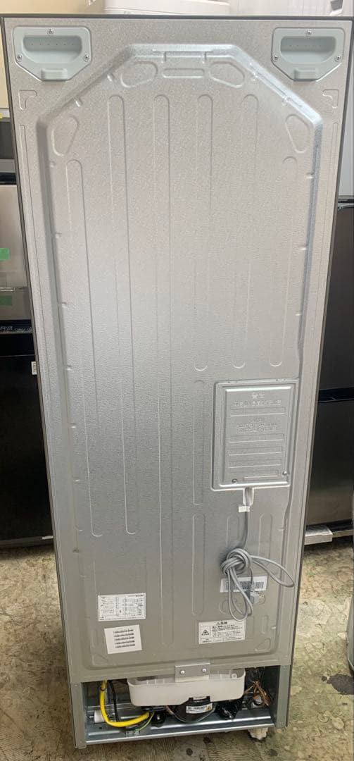 j136 東京神奈川埼玉　送料無料！ Haier 冷蔵庫 201L 2ドア