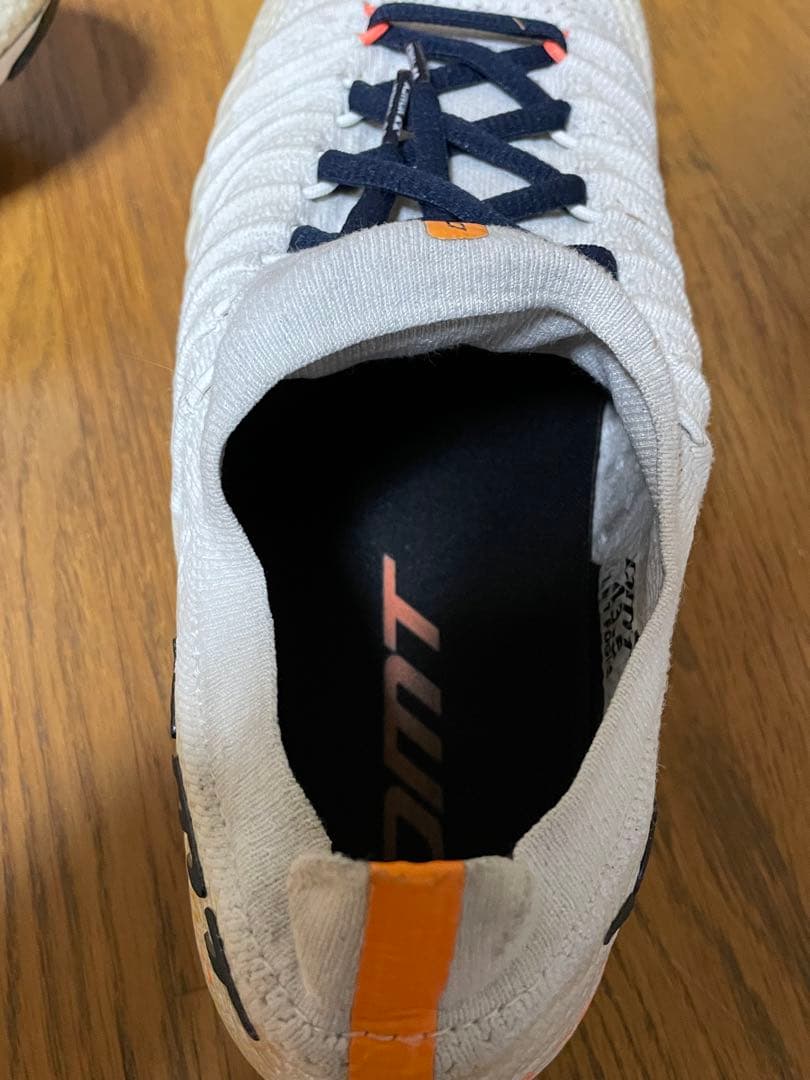 DMT KR-SL POGI's限定カラー　43.5