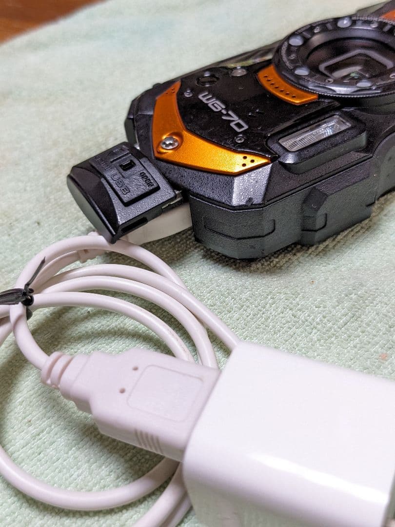 リコー　WG-70.防水デジタルカメラ。