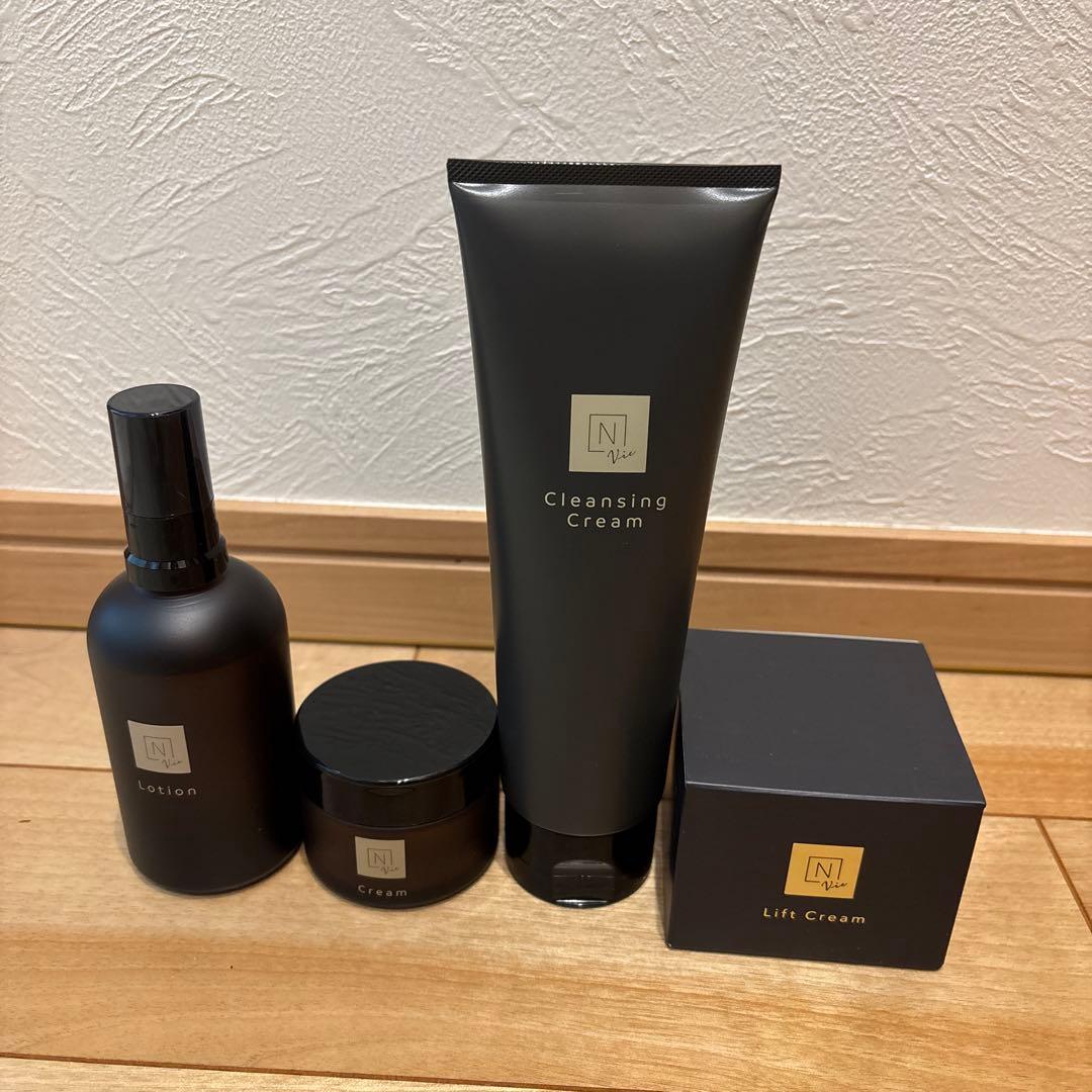 ★未使用★送料無料★NオーガニックVie化粧水、クリーム2種類、クレンジング★