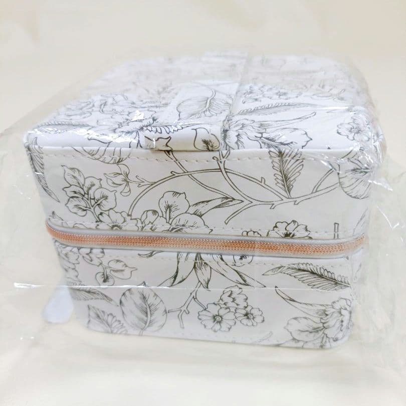 【新品・未開封✨️】doTERRA キャリーケース バニティポーチ 限定販売品