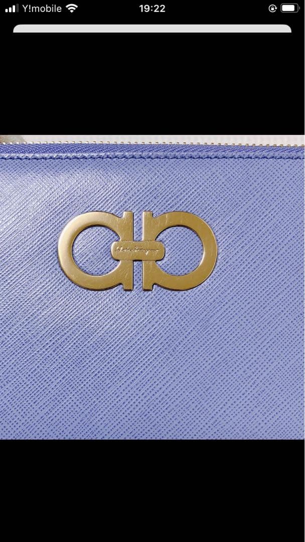 未使用SalvatoreFerragamoレザーラウンドジップ長財布　ガンチーニ