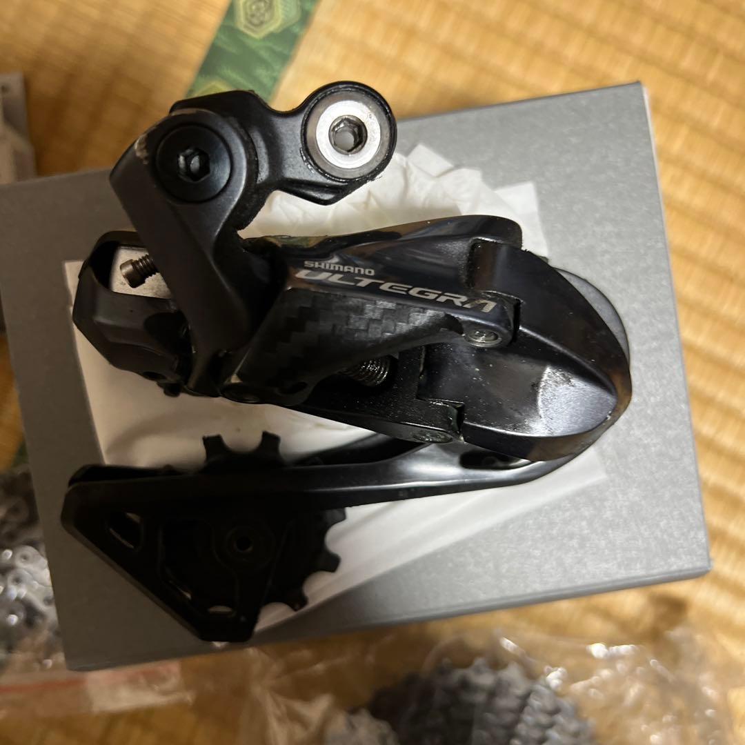 R8070アルテグラDi2セット＆4iiii片側パワーメーター（ブレーキ類無し）