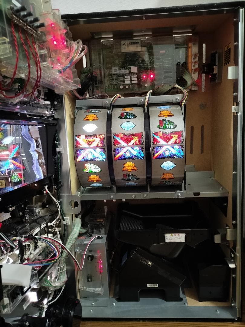 【パチスロ実機】エンターライズ★デビル メイ クライ クロス【不要機付】