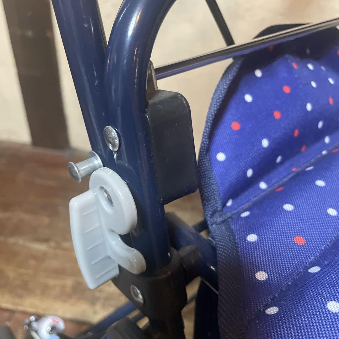 美品　マキテック　シルバーカー らくらくスリムバスケット ドットネイビー