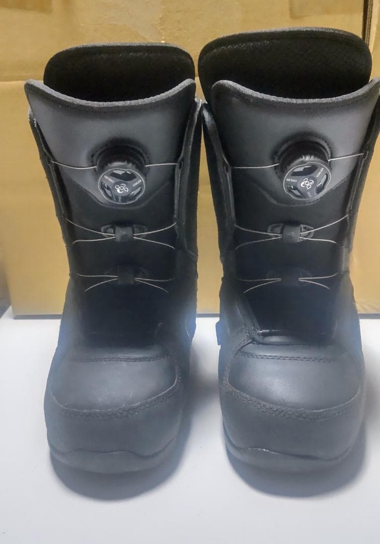 中古美品）lastartsスノーボードブーツ 23.5 ダイヤル型紐結びいらず