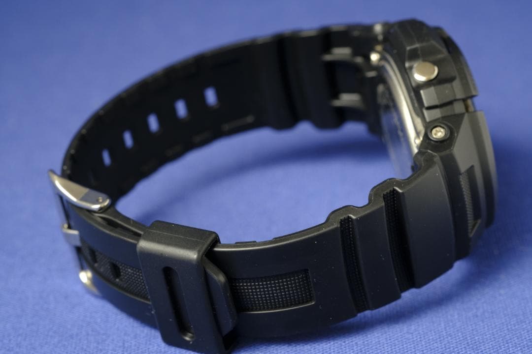 【綺麗】G-SHOCK AWG-M100B ブラック 電波ソーラー (102)