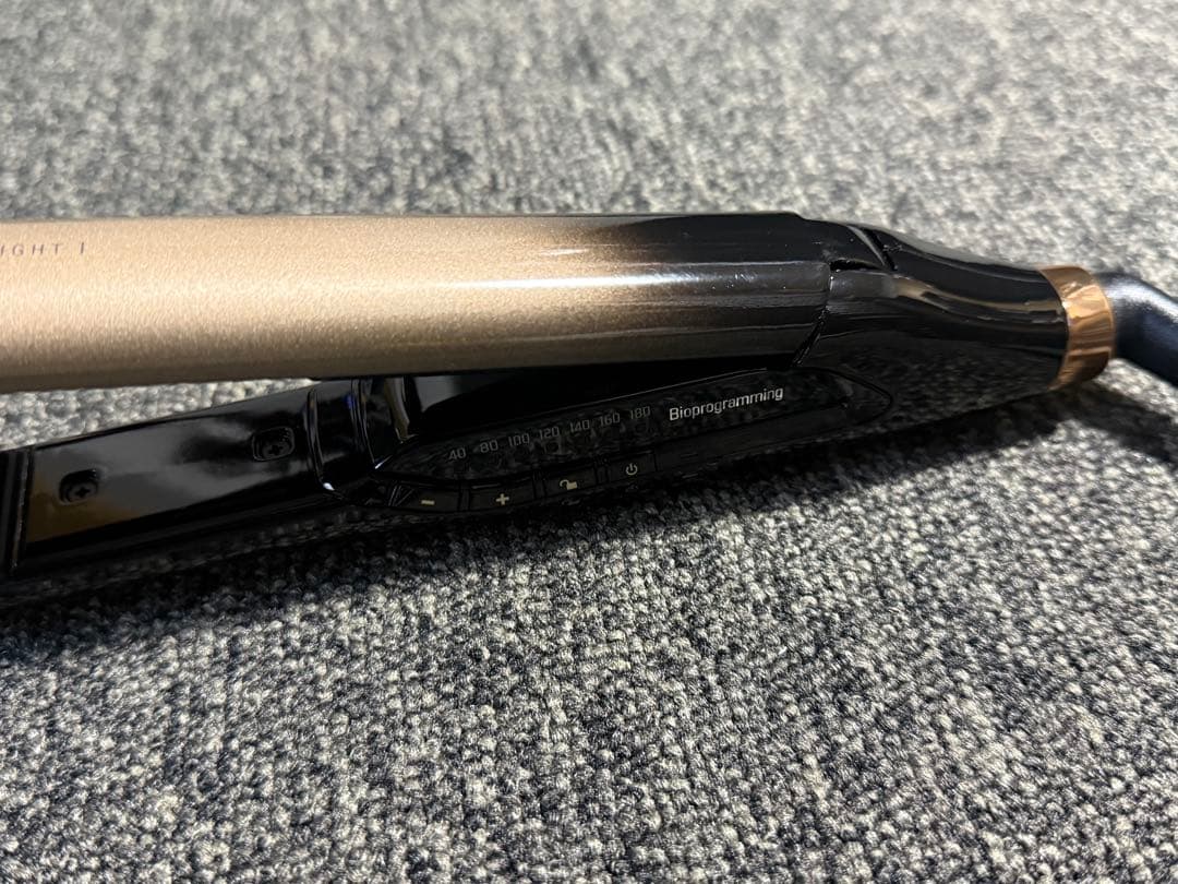 【ほぼ未使用】 リュミエリーナ ヘアビューロン 4D Plus ストレート