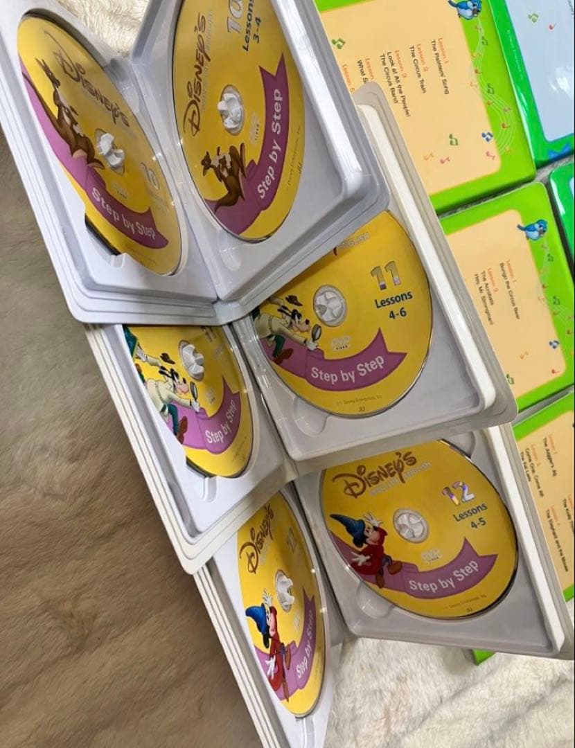 値段交渉可　本棚付【①】ディズニー英語システム　DWEセット ワールドファミリー