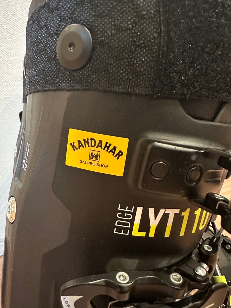 【afua】HEAD EDGE LYT 110 27.0〜27.5cm