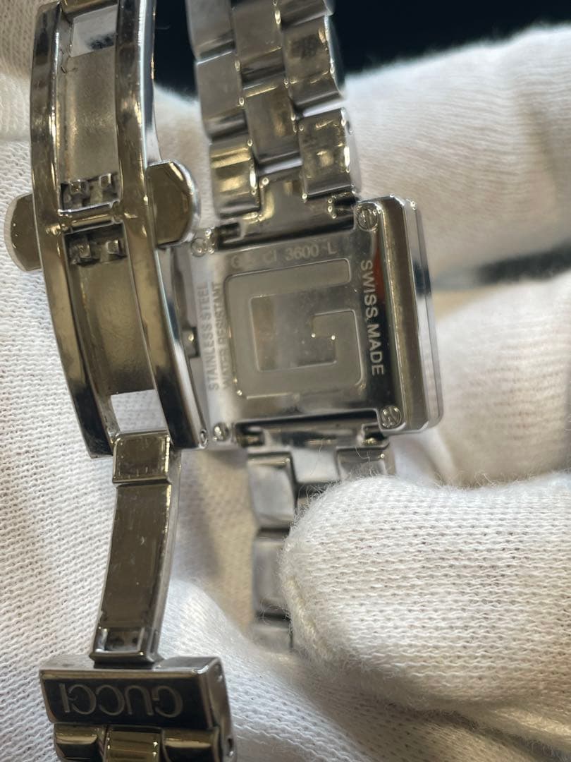 GUCCI シルバー ステンレススチール 時計
