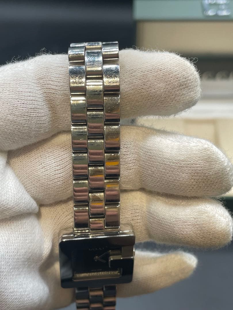 GUCCI シルバー ステンレススチール 時計