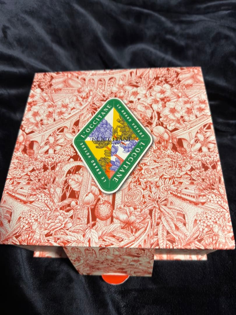 ロクシタン　カムクアット　スノーシア　コンプリート