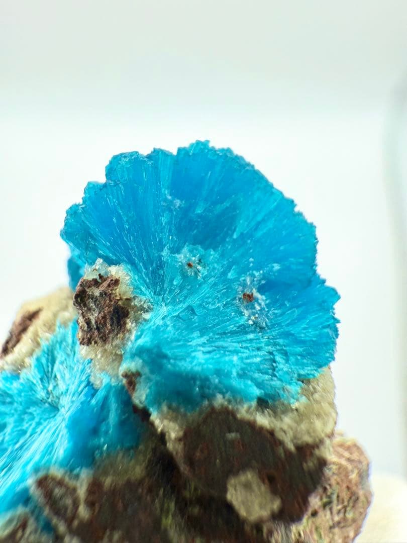 カバンサイト　原石　鉱物標本　天然石　ペンタゴナイト　ゼオライト　アポフィライト