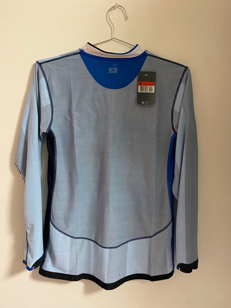 Intel インテル　マテラッツィ　オーセンティック