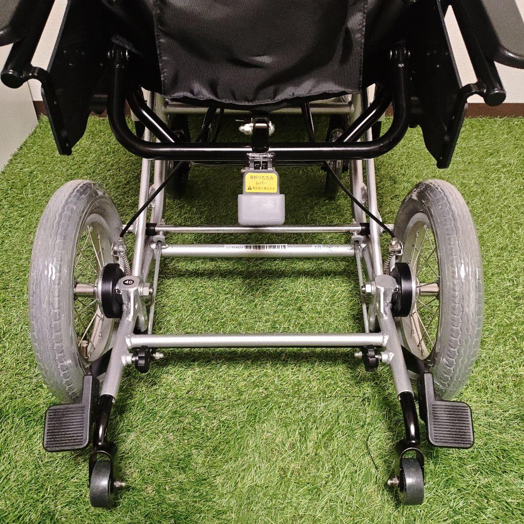 日進医療器 ティルト＆リクライニング 車椅子 ウルトラ NAH-UC