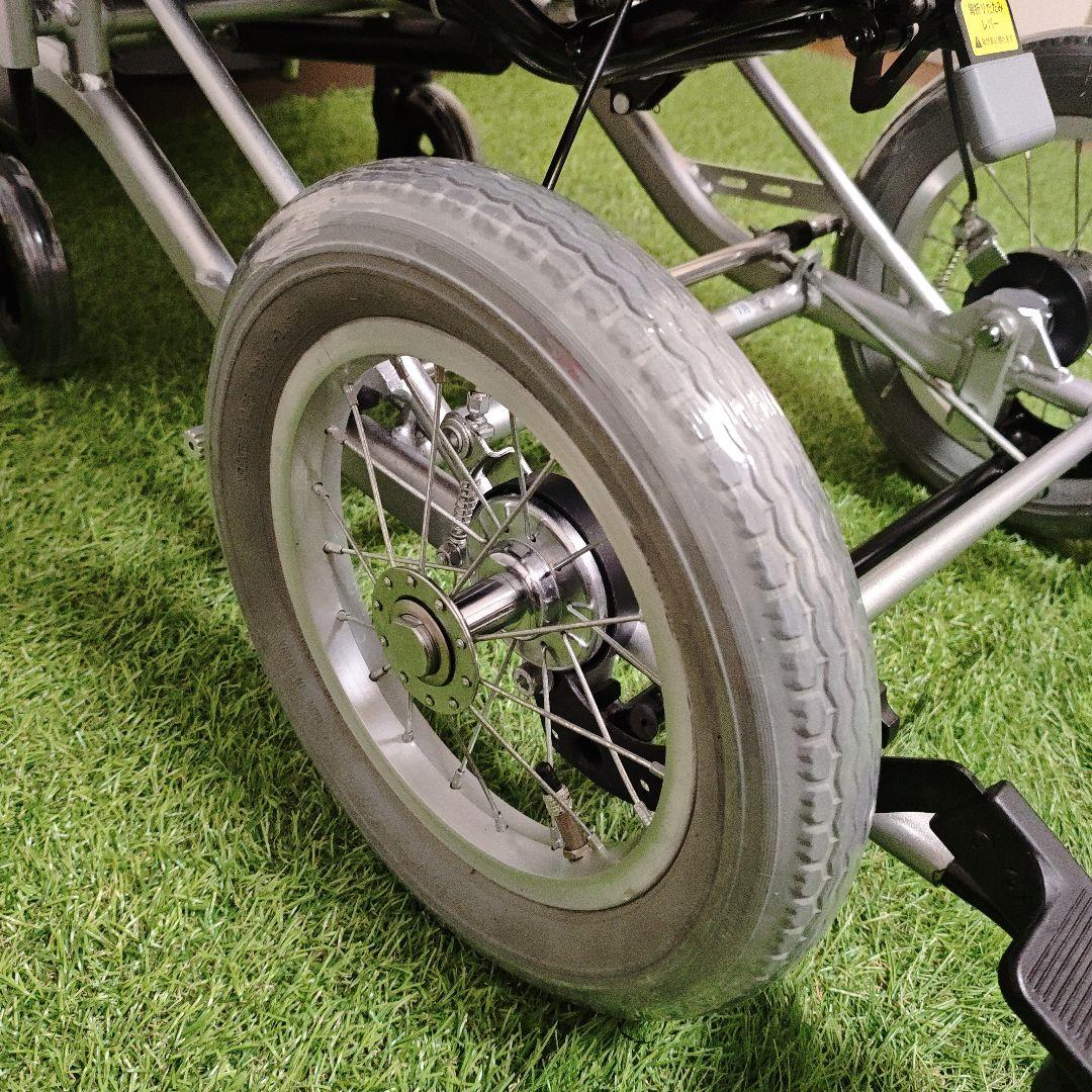 日進医療器 ティルト＆リクライニング 車椅子 ウルトラ NAH-UC