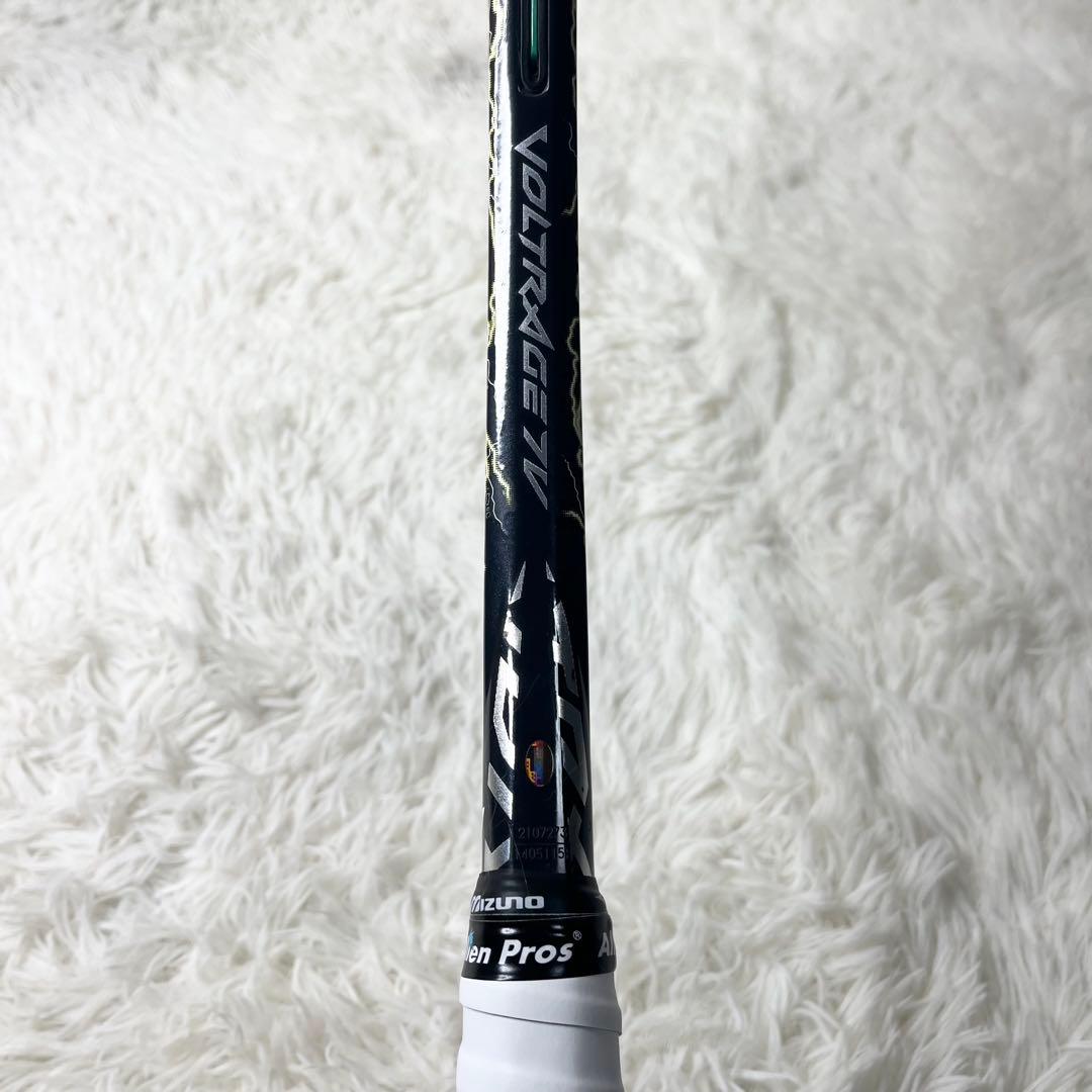 【美品】 ヨネックス ボルトレイジ 7V 前衛用 ソフトテニス ラケット