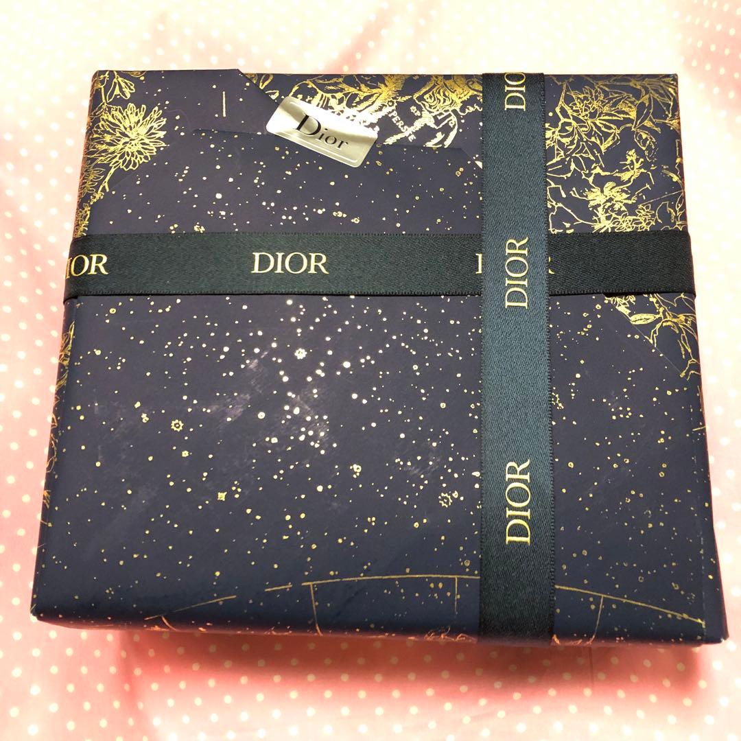 ディオール プレステージ マイクロ ユイル ド ローズ ホリデー コフレ 限定