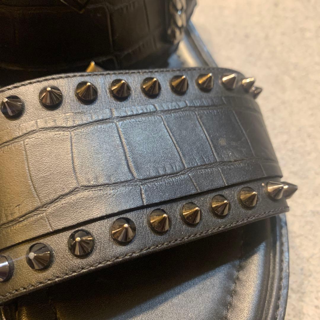 Christian Louboutinスタッズ＊ブラックレザーサンダル＊26.5