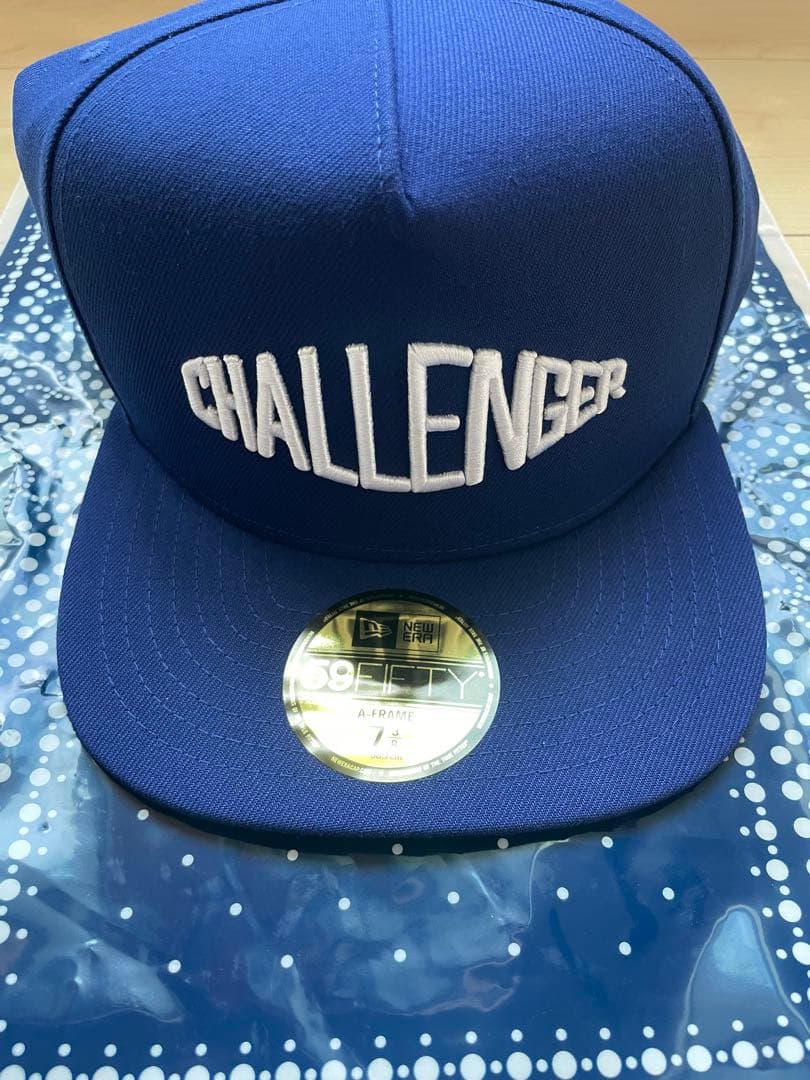 CHALLENGER × NEWERA「NEWERA LOGO CAP」